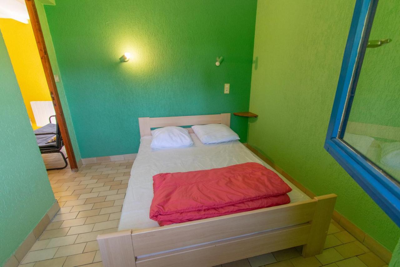 Camping Des Bains Saint-Honoré Exteriör bild