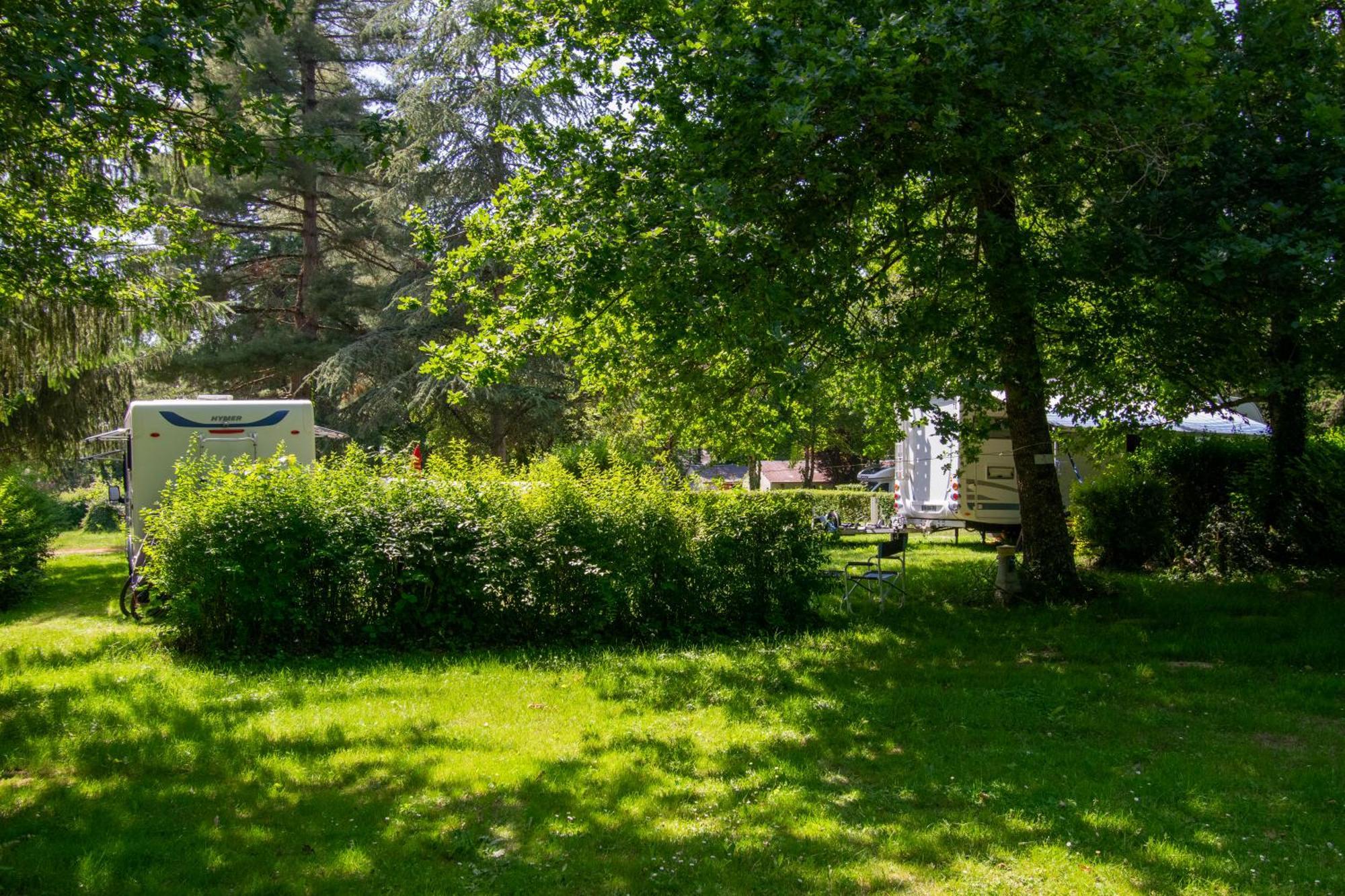 Camping Des Bains Saint-Honoré Exteriör bild