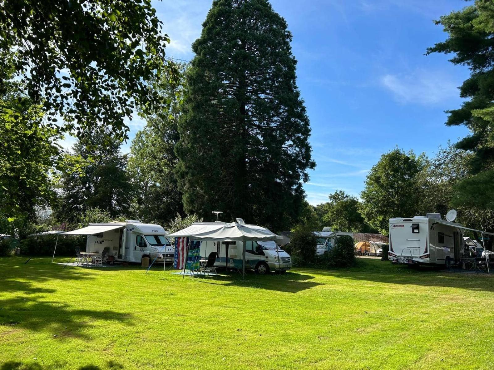 Camping Des Bains Saint-Honoré Rum bild